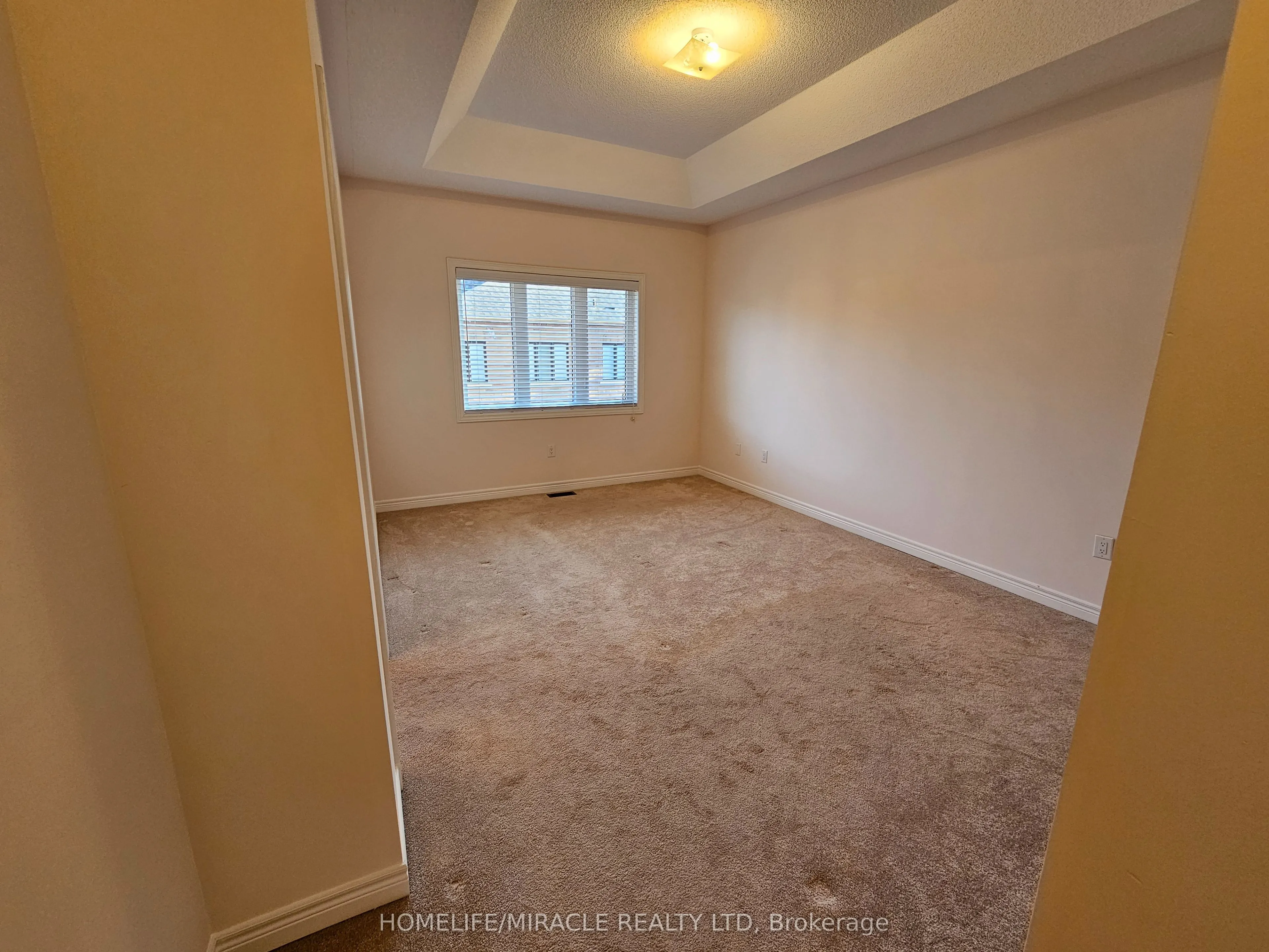13 Goulston Street