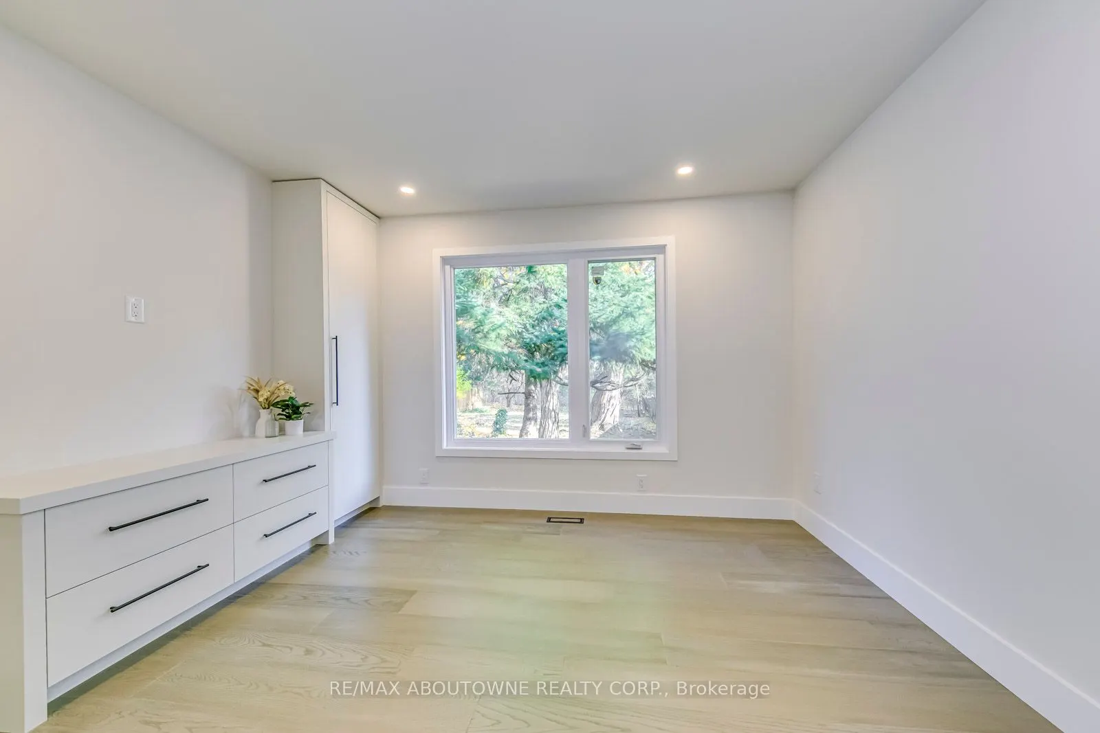2243 Ingersoll Drive