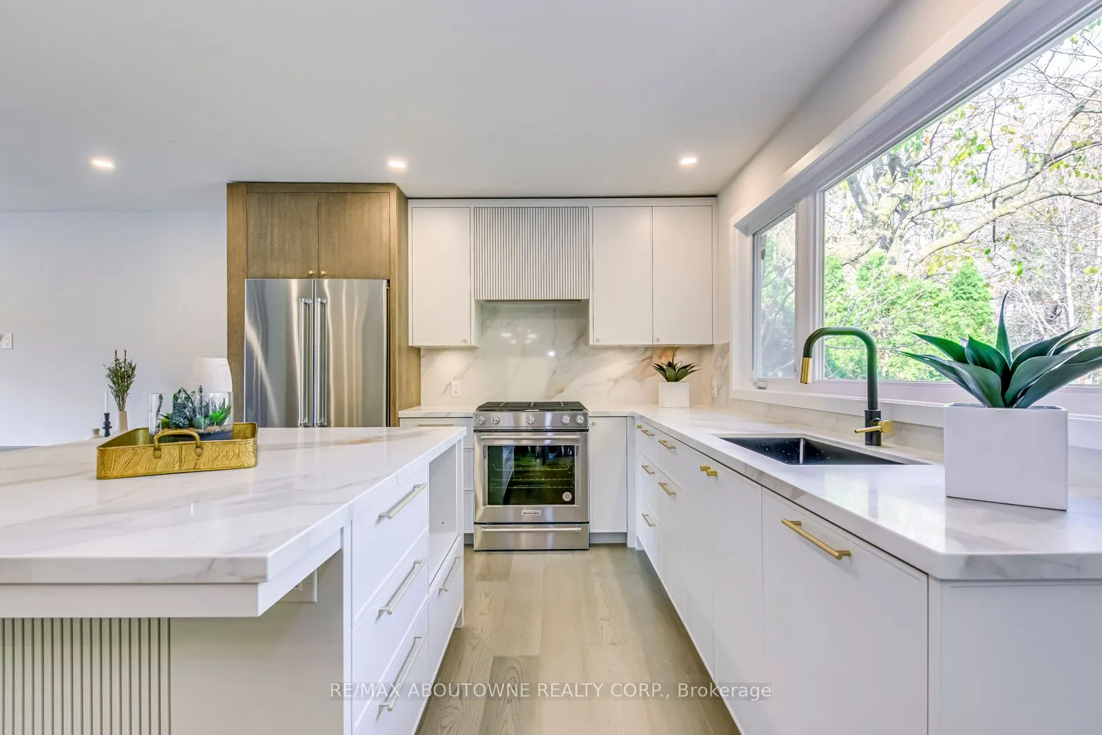 2243 Ingersoll Drive
