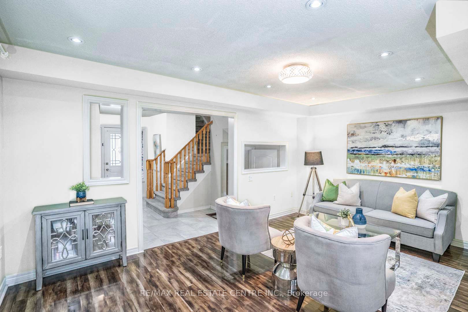 67 Quarry Edge Drive