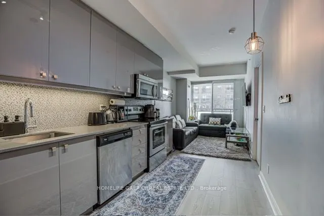 760 The Queens Way, #212