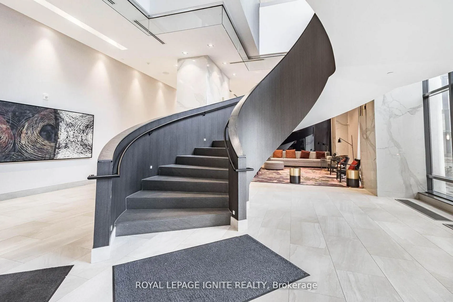 5 Mabelle Avenue, #836