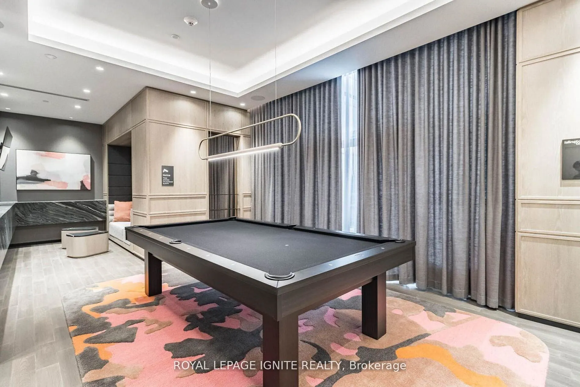 5 Mabelle Avenue, #836