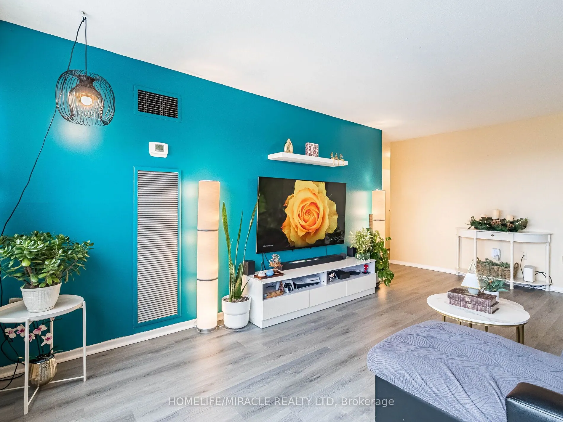 475 The West Mall, #510