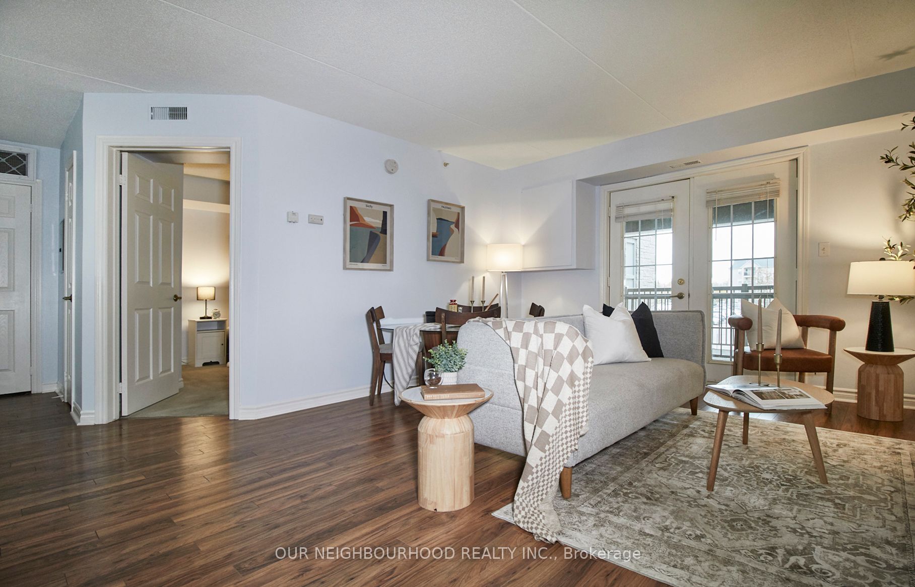 1431 Walker's Line, #208