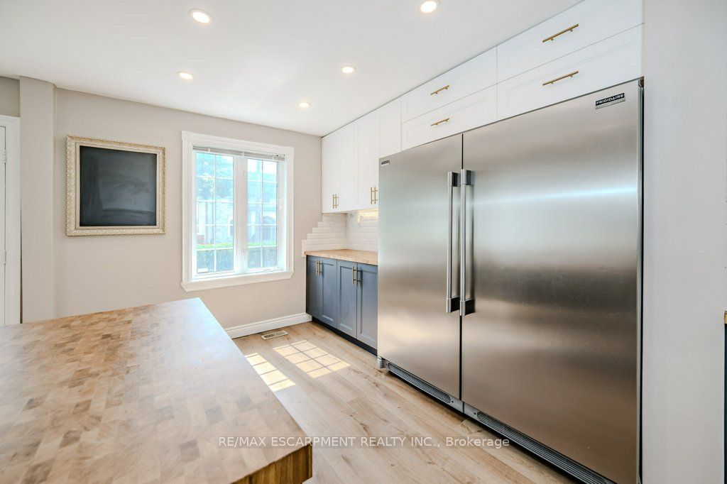 412 Valermo Drive