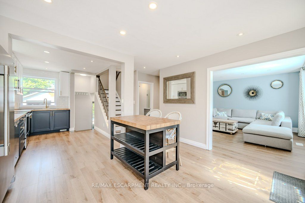 412 Valermo Drive