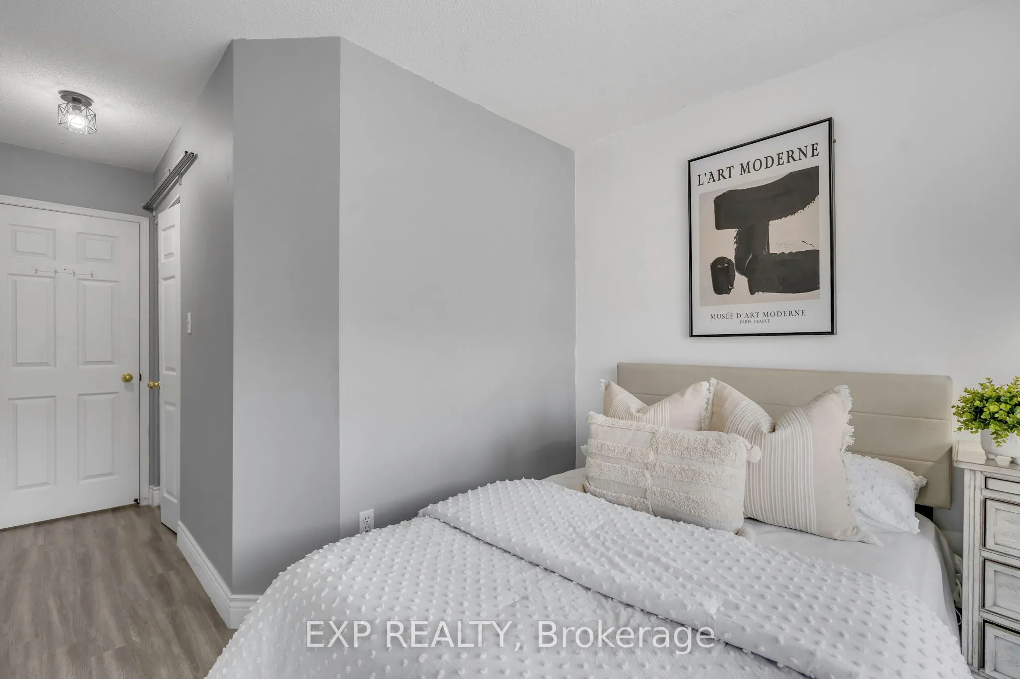 1168 Arena Road, #94