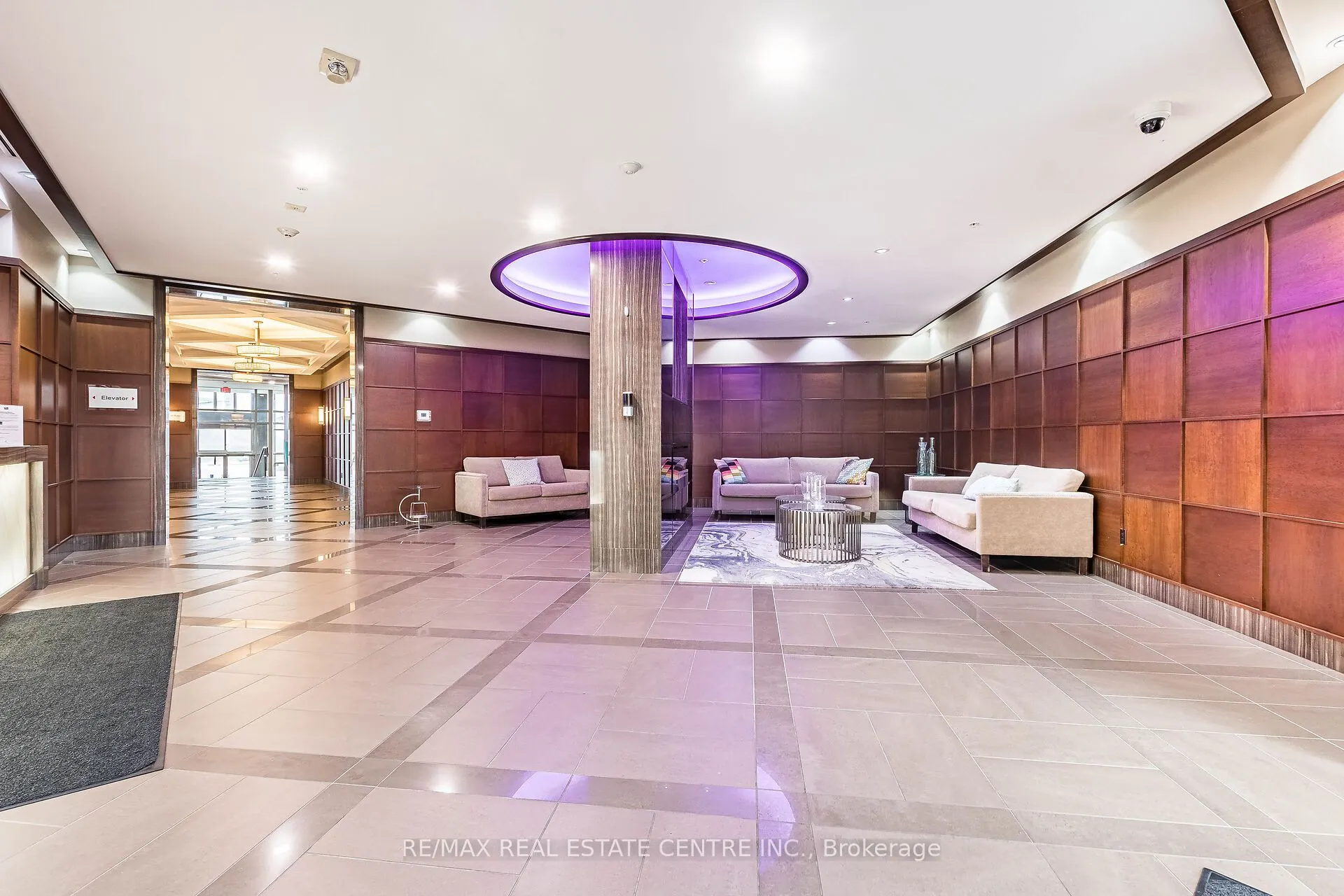 2480 Prince Michael Drive, #414