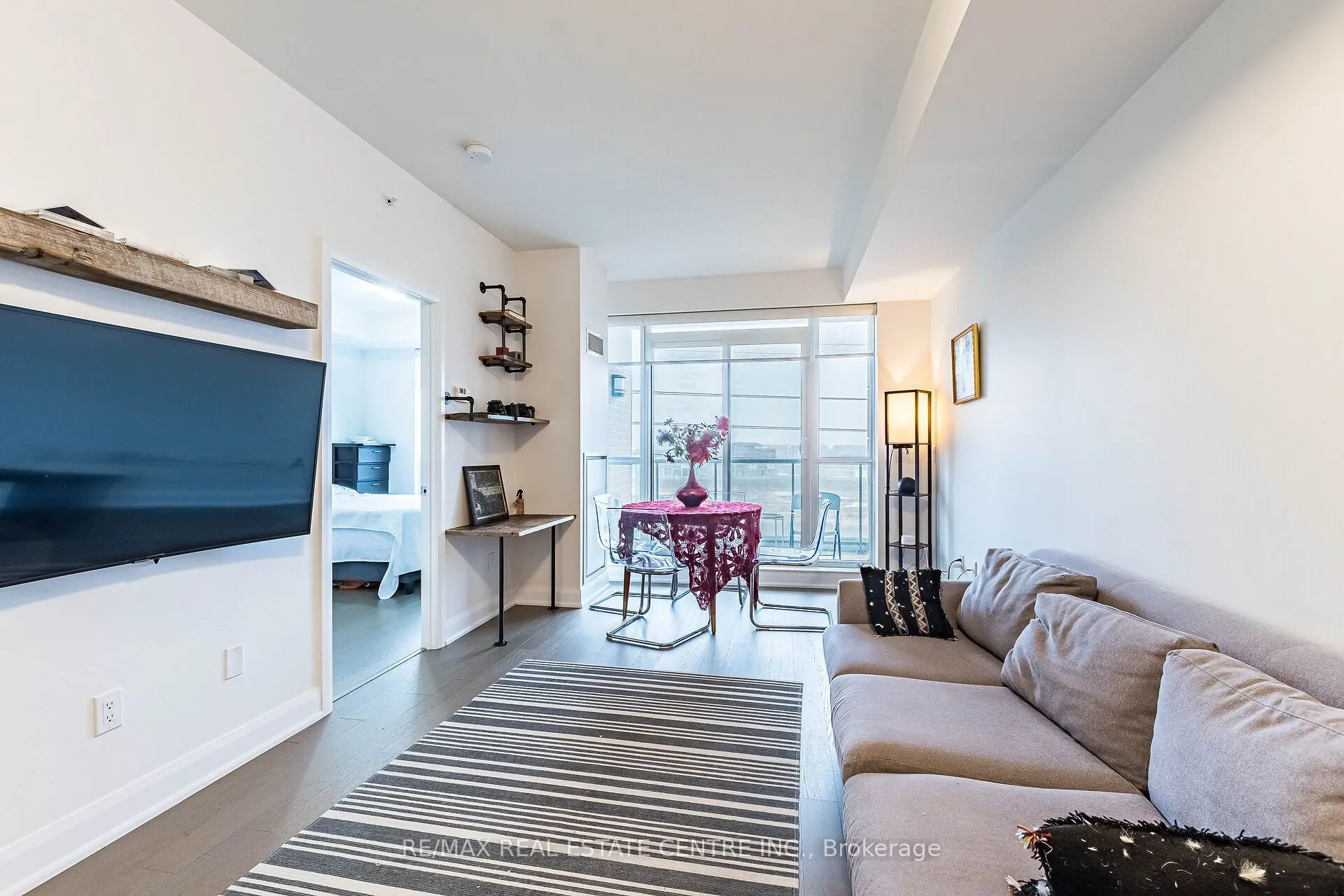 2480 Prince Michael Drive, #414