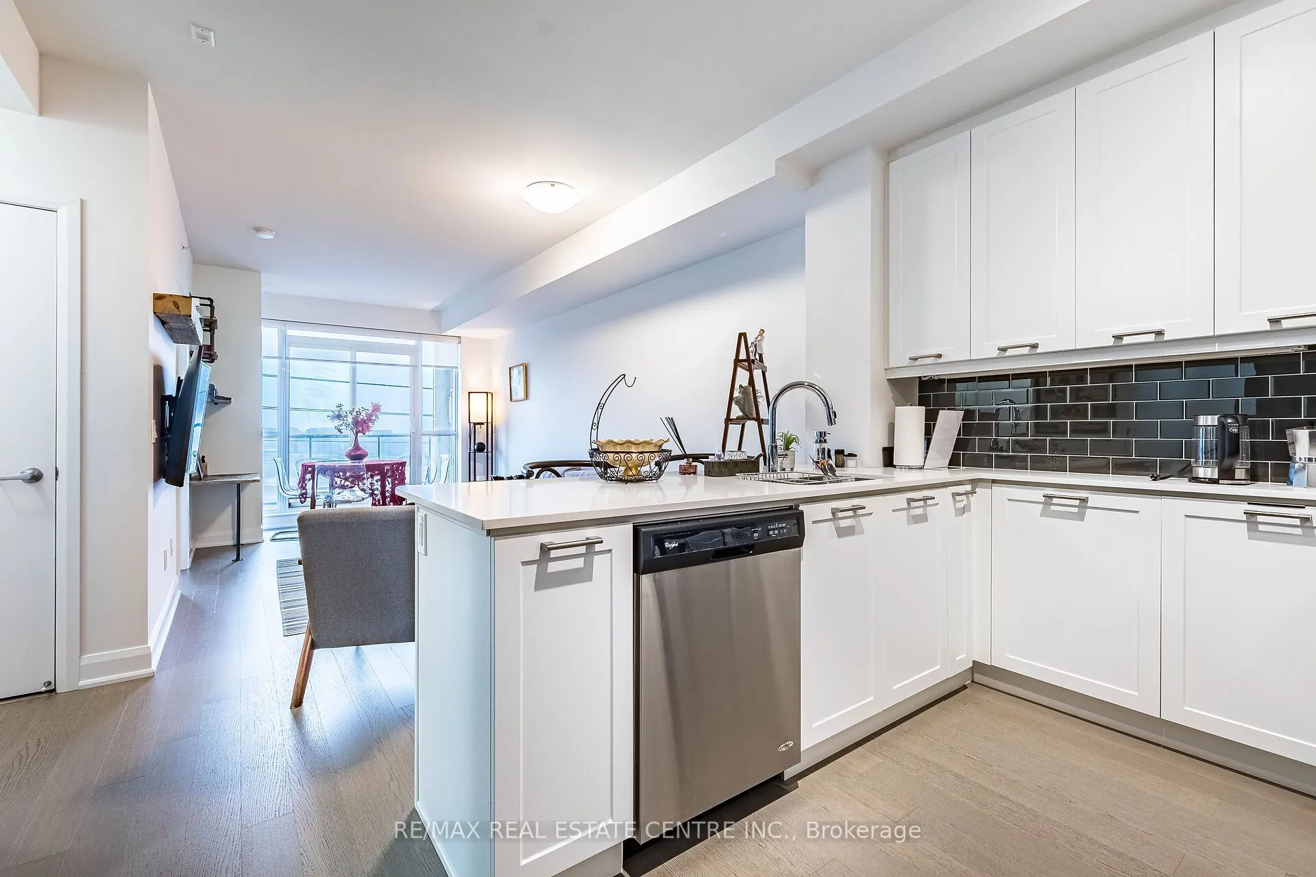 2480 Prince Michael Drive, #414