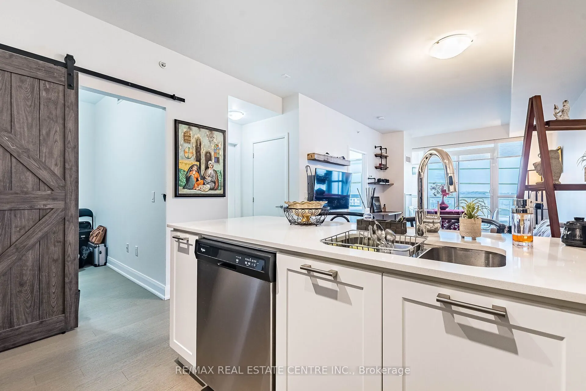 2480 Prince Michael Drive, #414