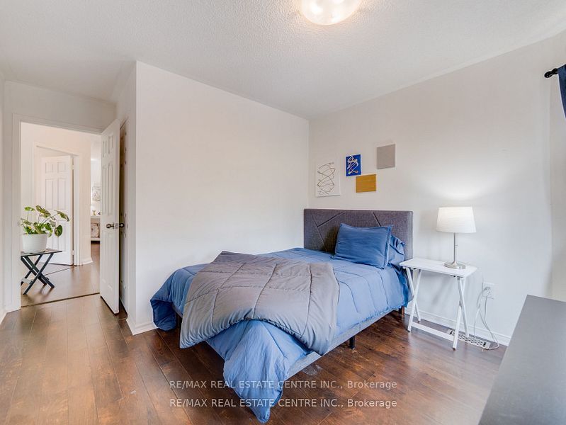 1306 Sandpiper Road