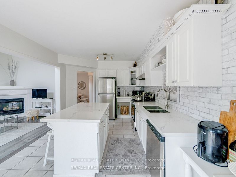 1306 Sandpiper Road