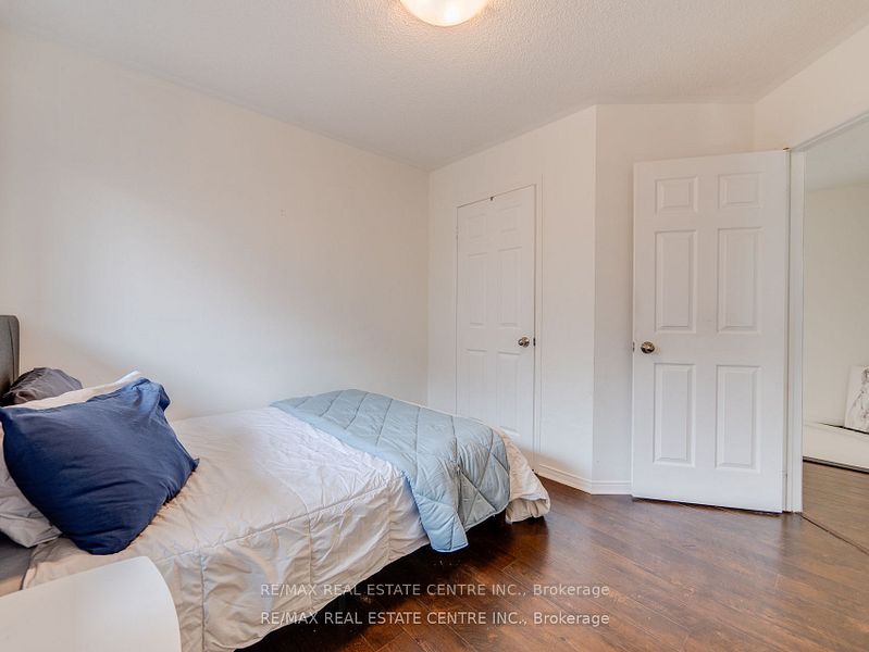 1306 Sandpiper Road