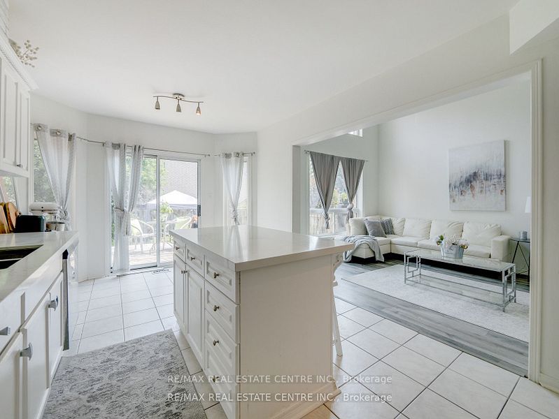 1306 Sandpiper Road