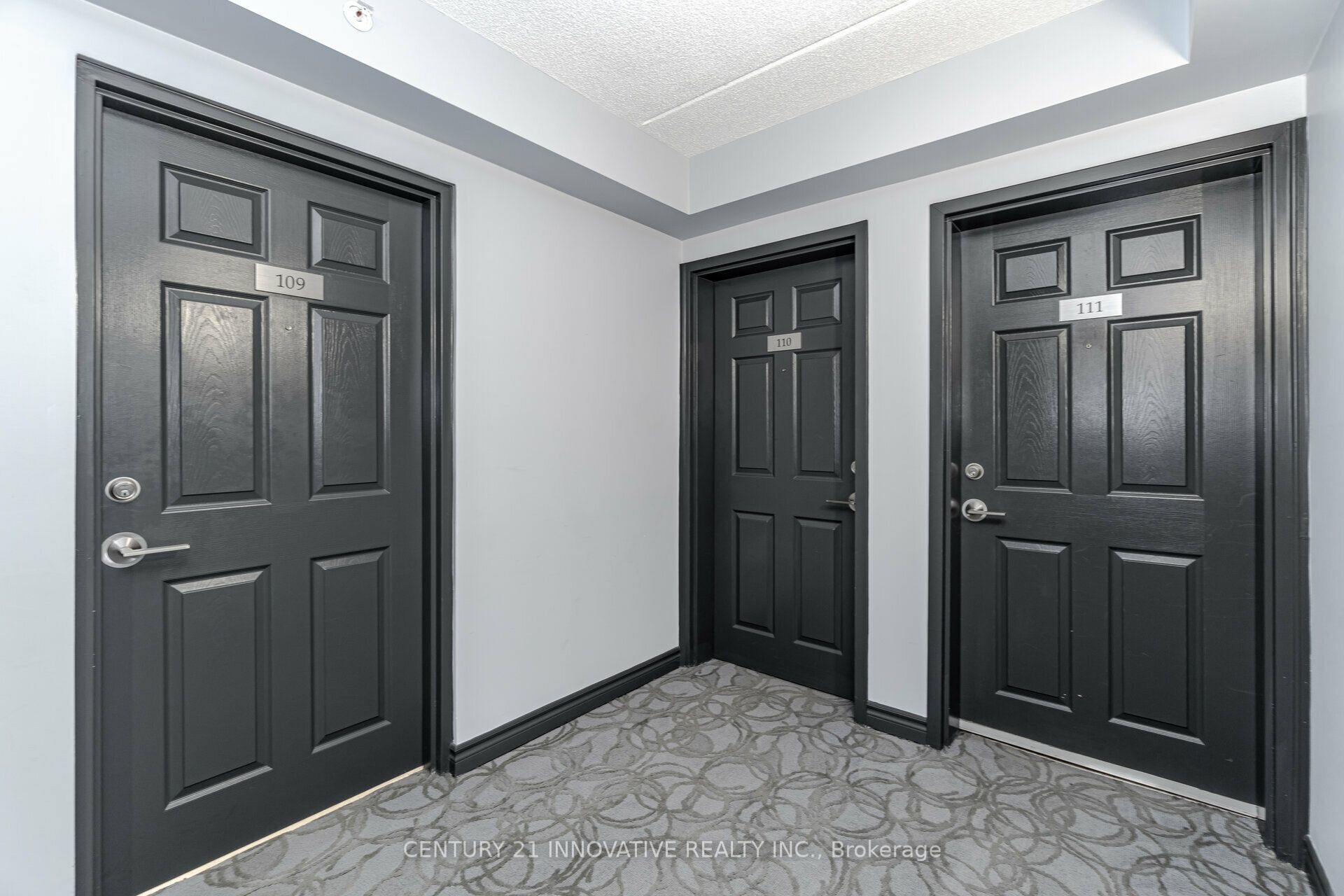 1491 Maple Avenue, #111