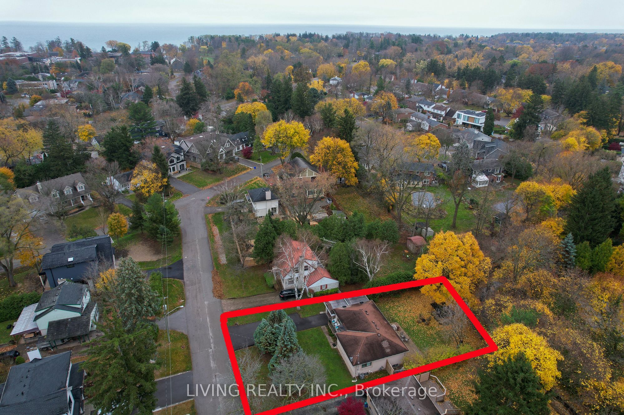 208 Glen Oak Drive