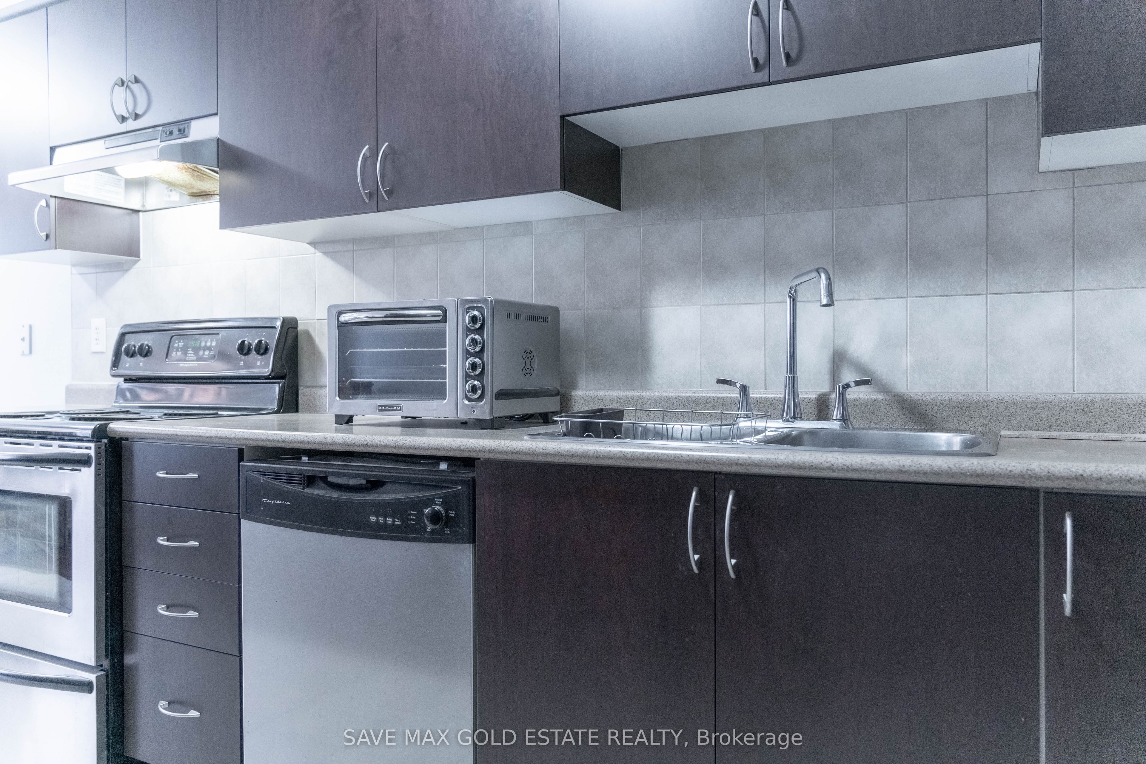 5255 Palmetto Place #155