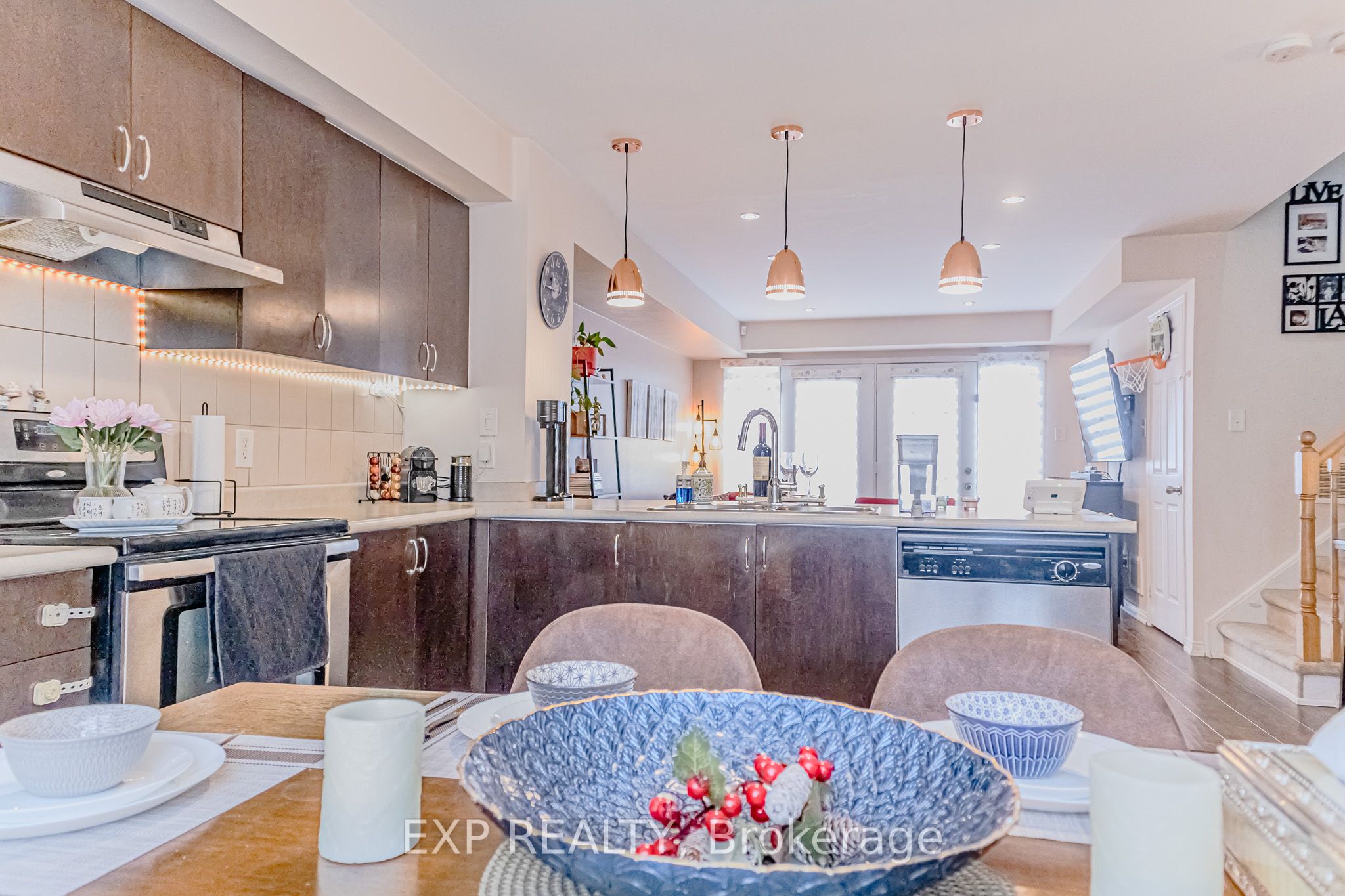 60 Fairwood Circle, #4