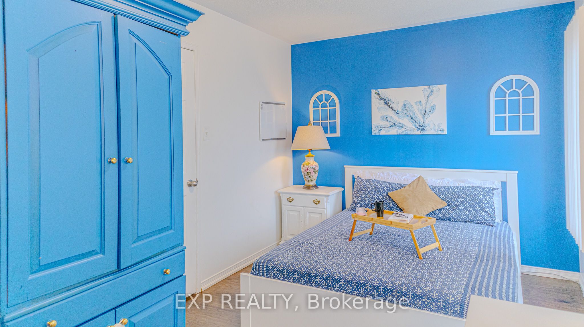 60 Fairwood Circle, #4
