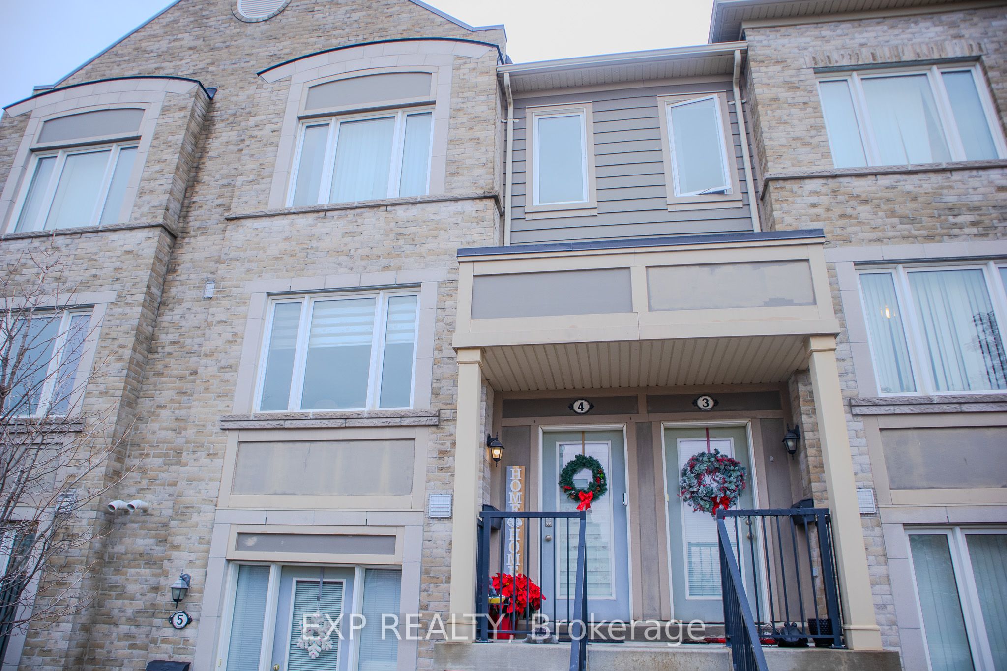 60 Fairwood Circle, #4