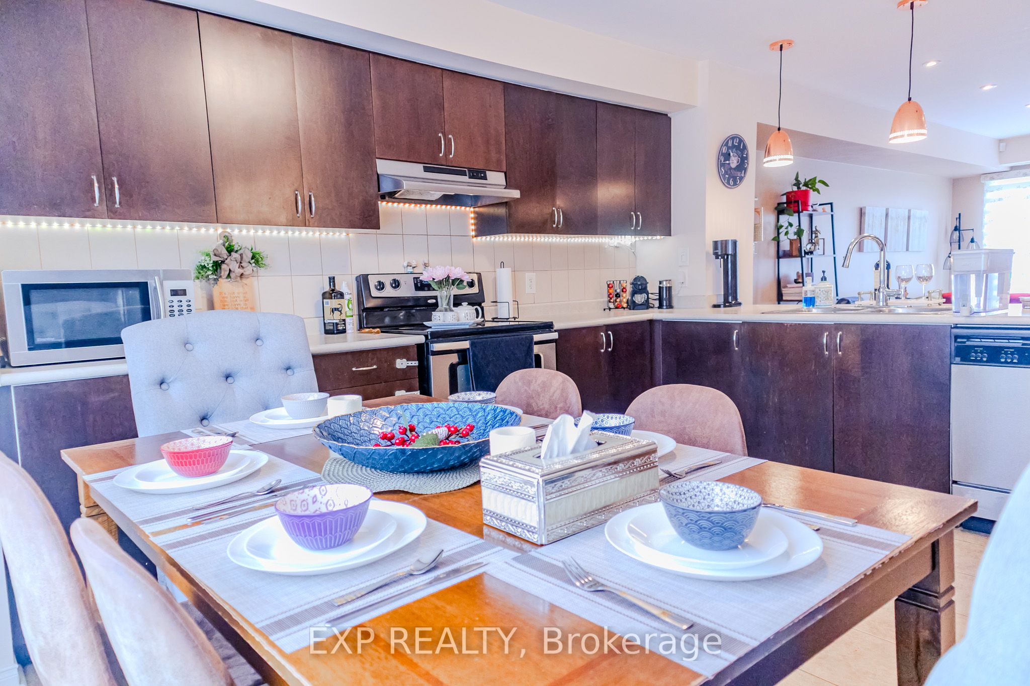 60 Fairwood Circle, #4