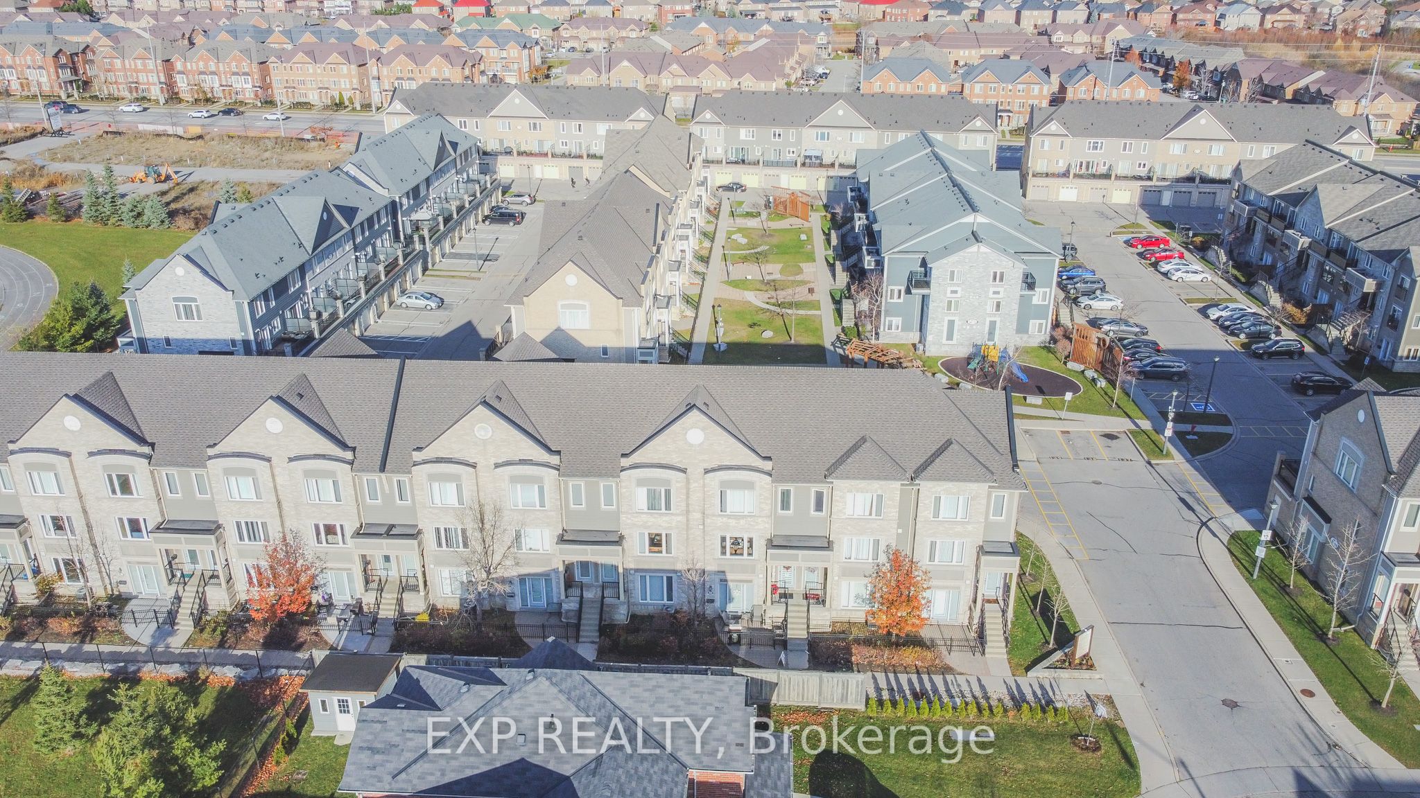 60 Fairwood Circle, #4