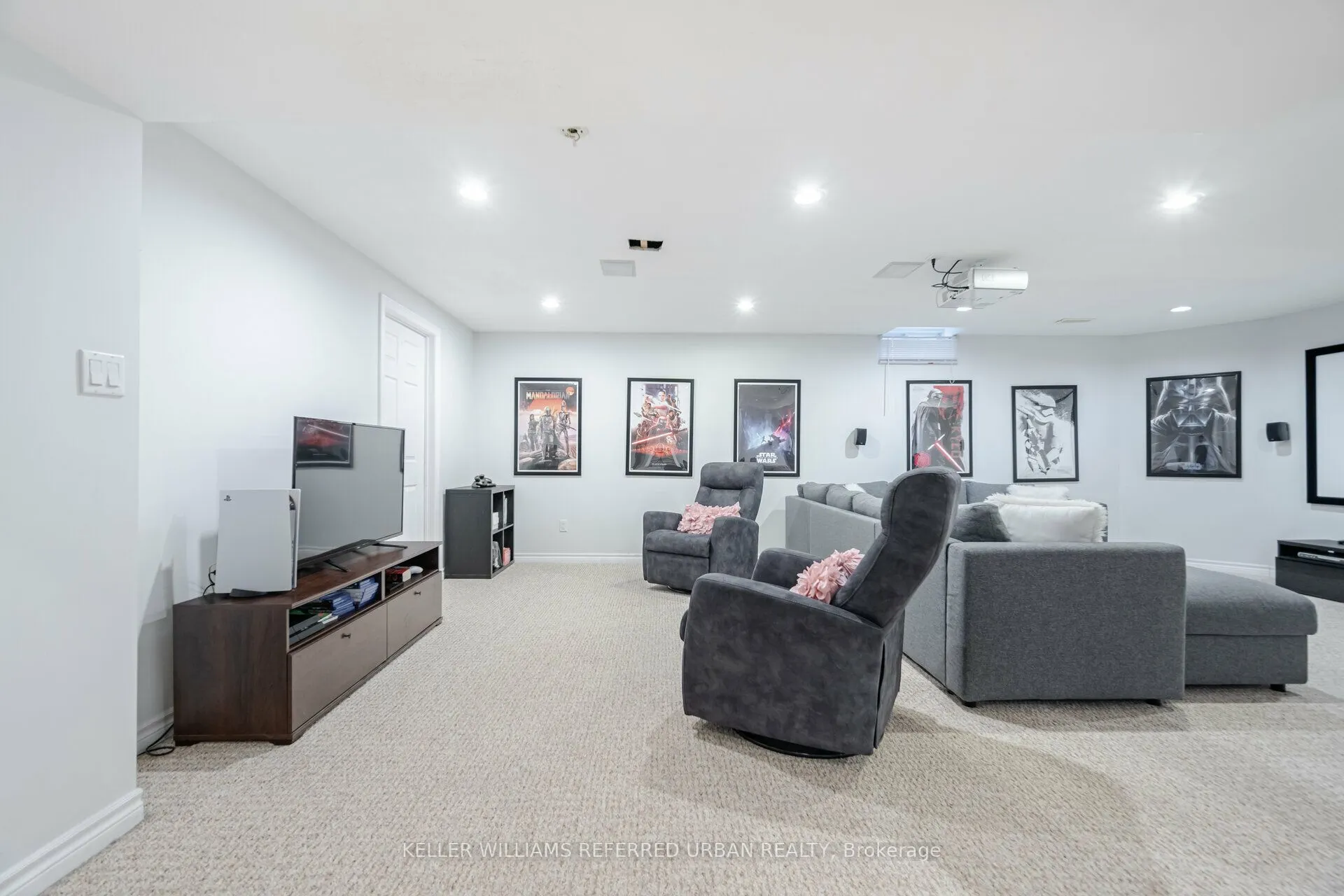 522 Larkspur Lane
