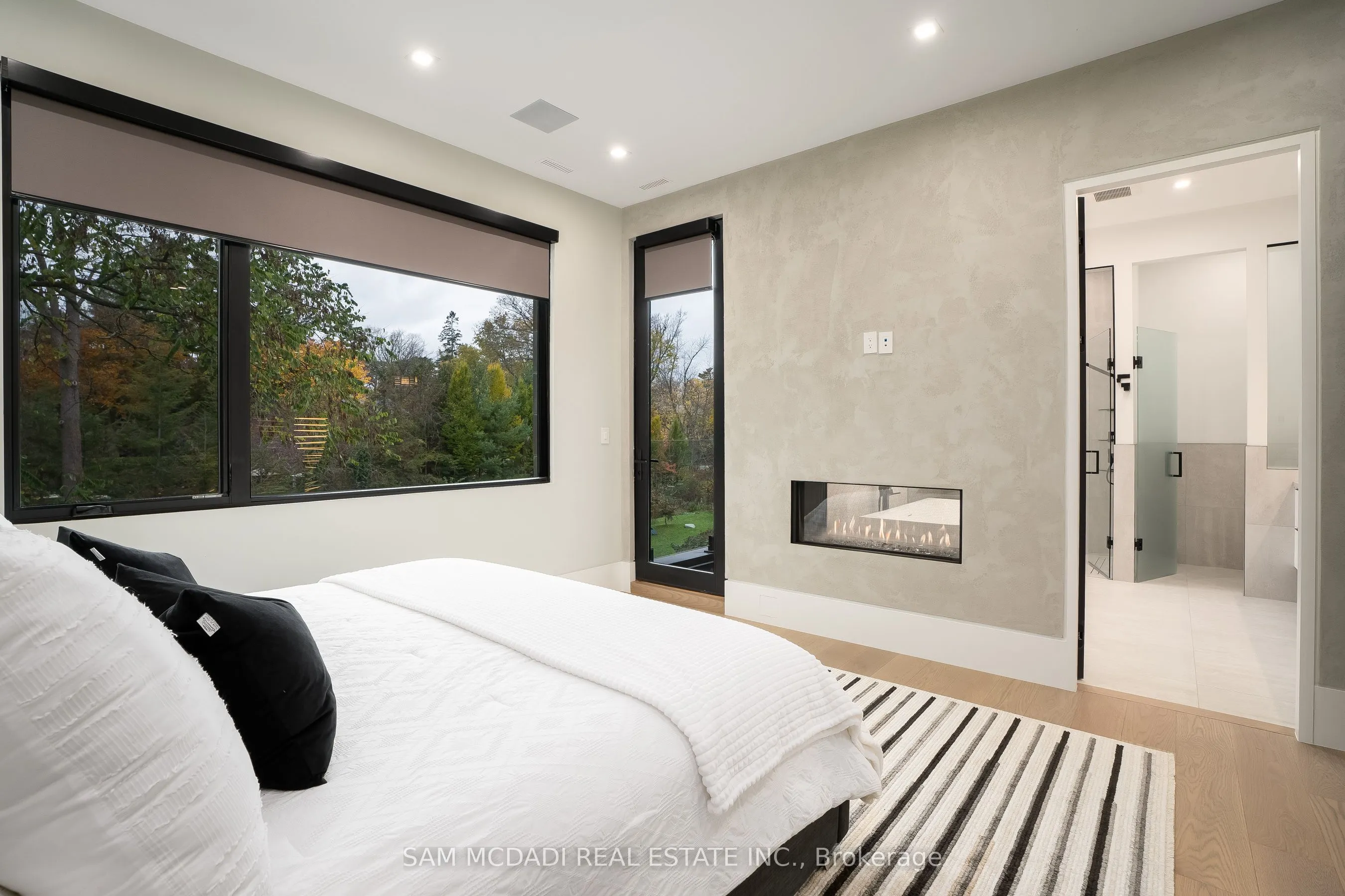 112 Elton Park Road