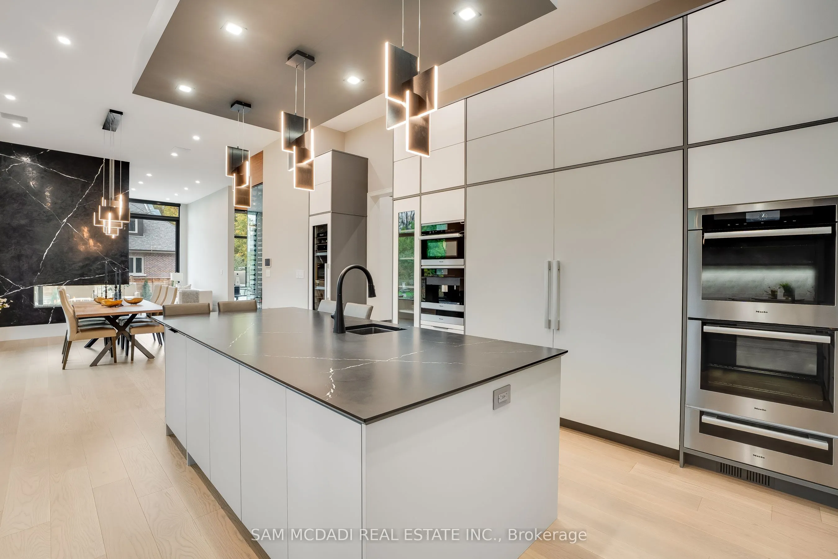 112 Elton Park Road