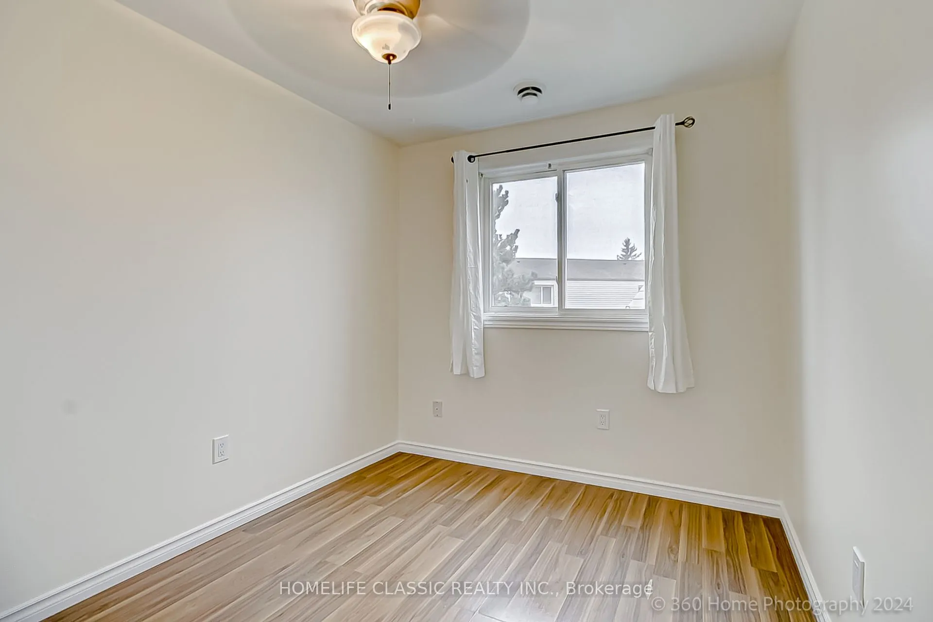 46 Mountainview Road S, #9