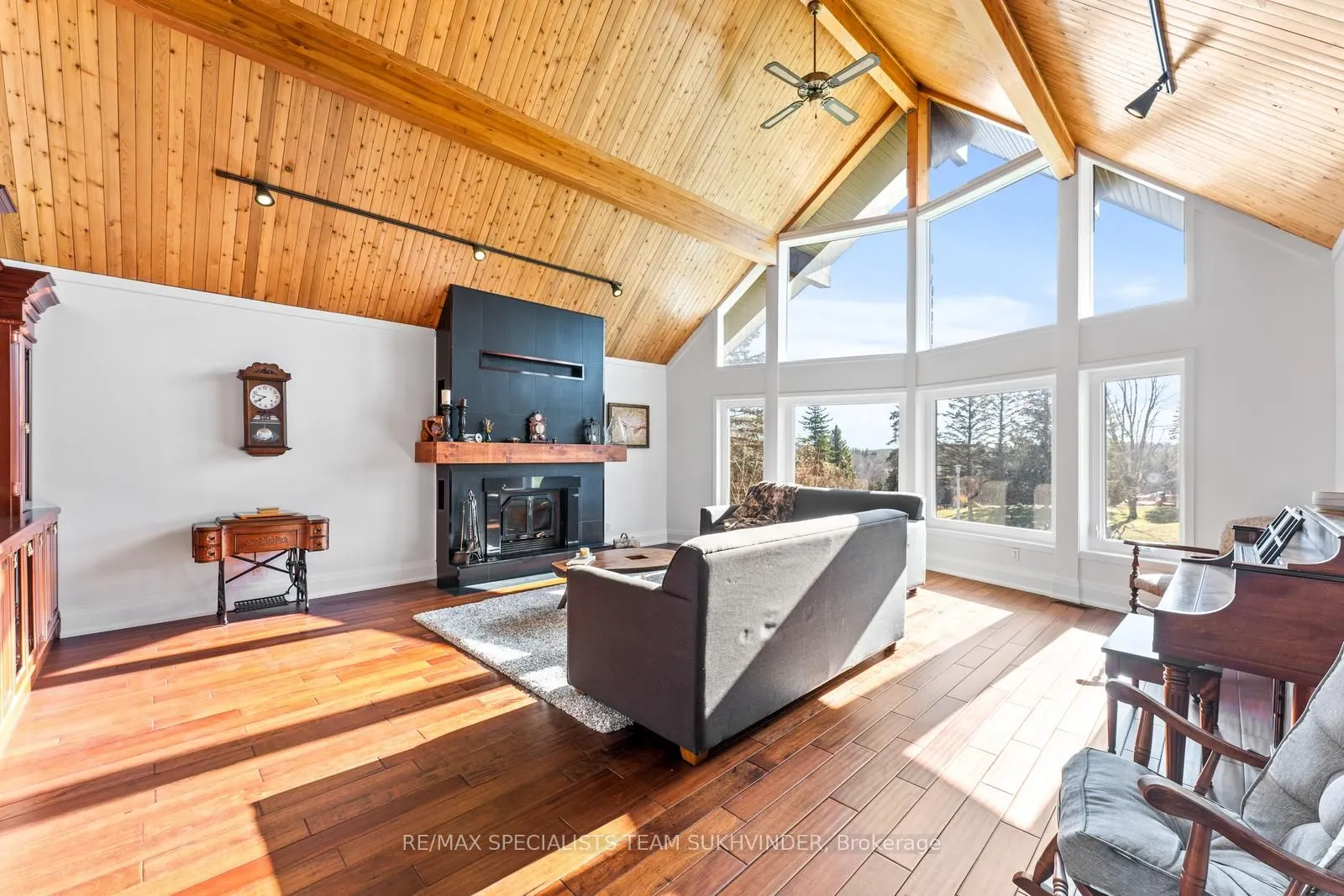 27 Keily Crescent