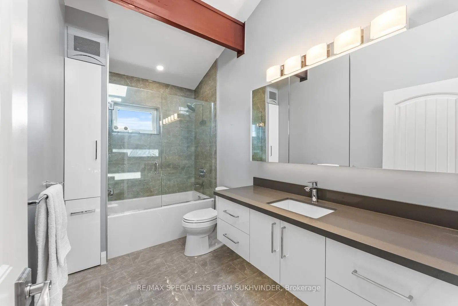 27 Keily Crescent