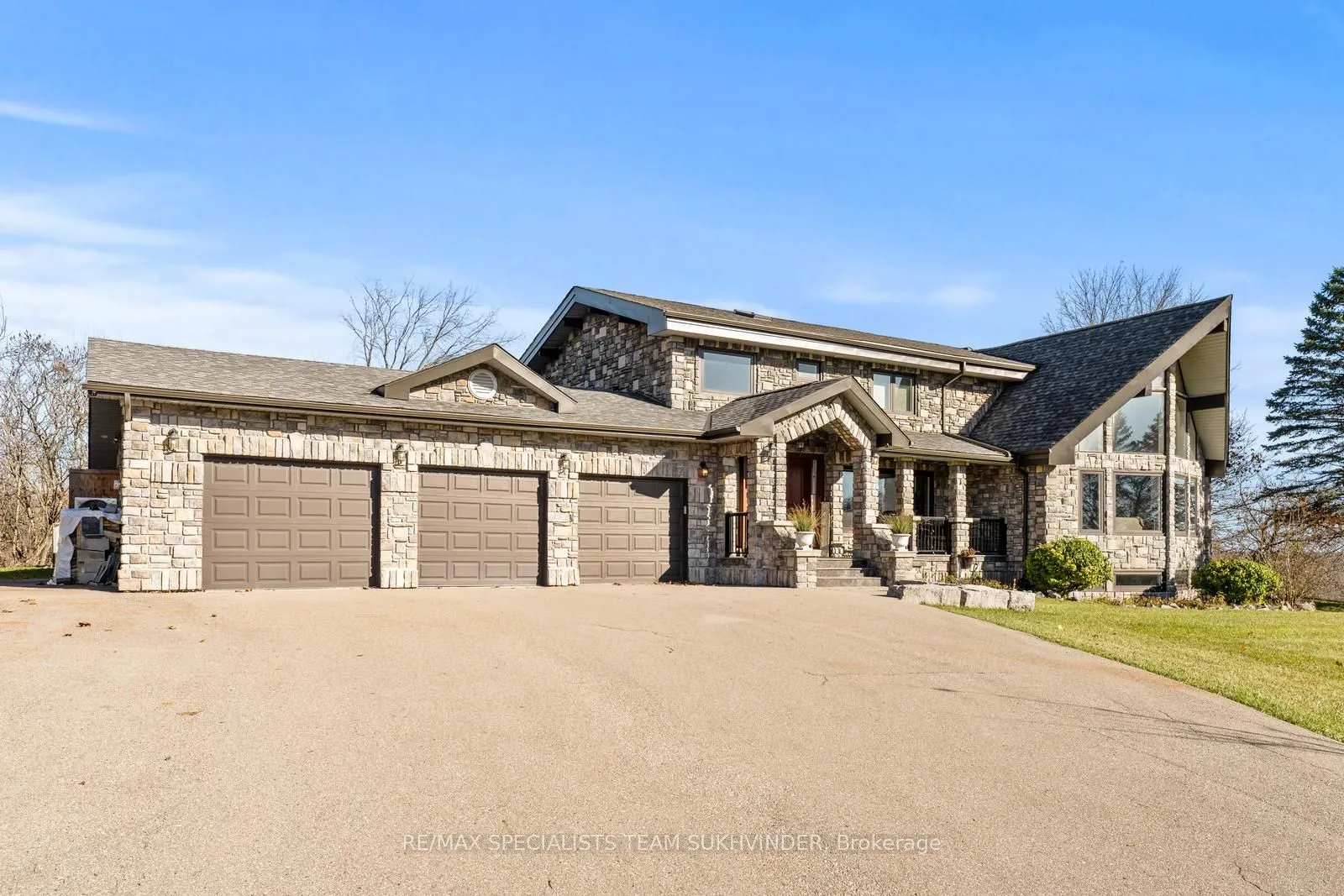 27 Keily Crescent