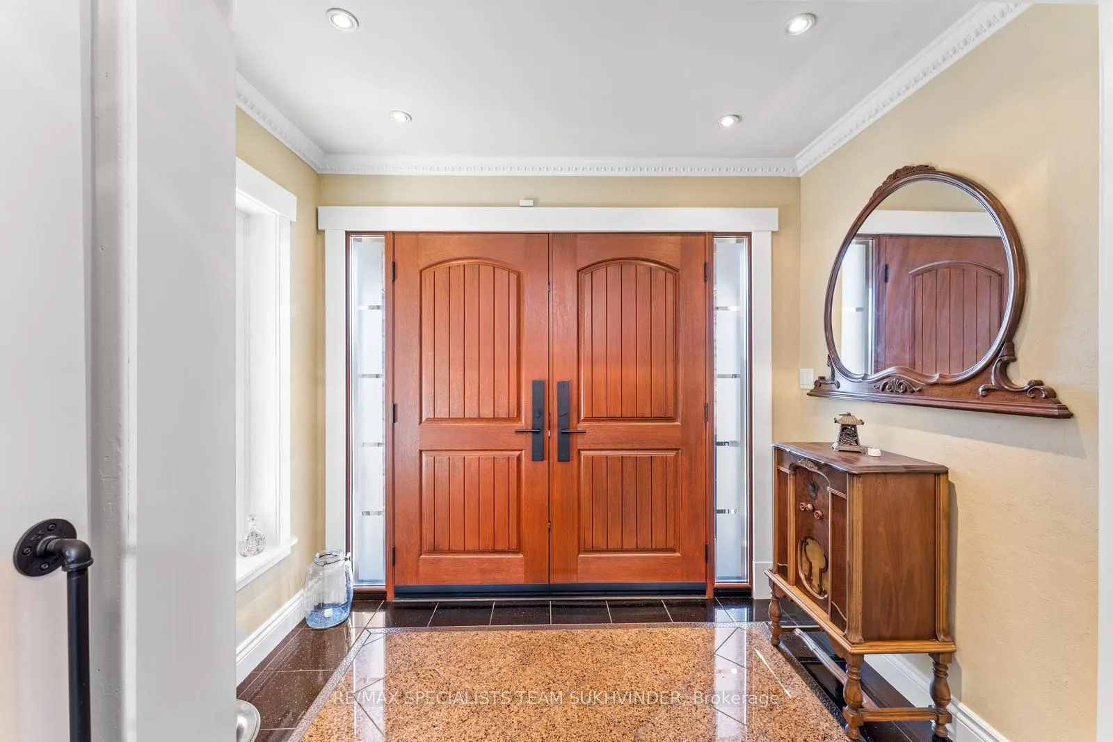 27 Keily Crescent
