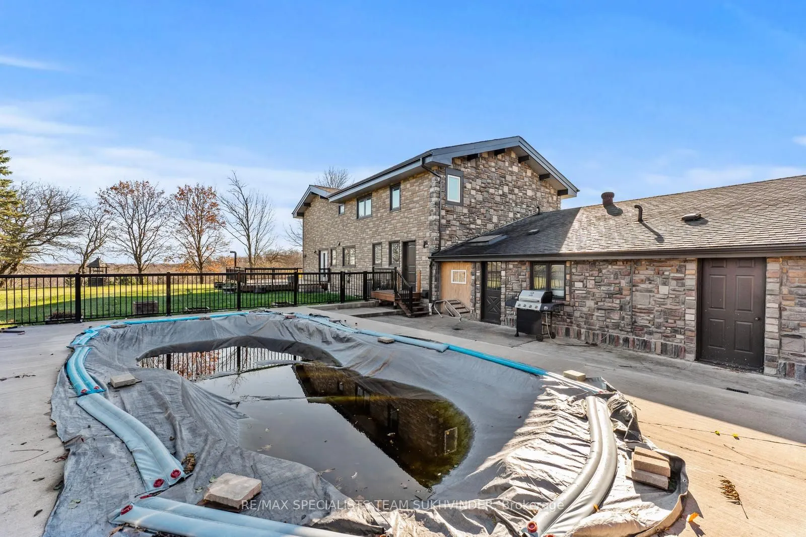 27 Keily Crescent