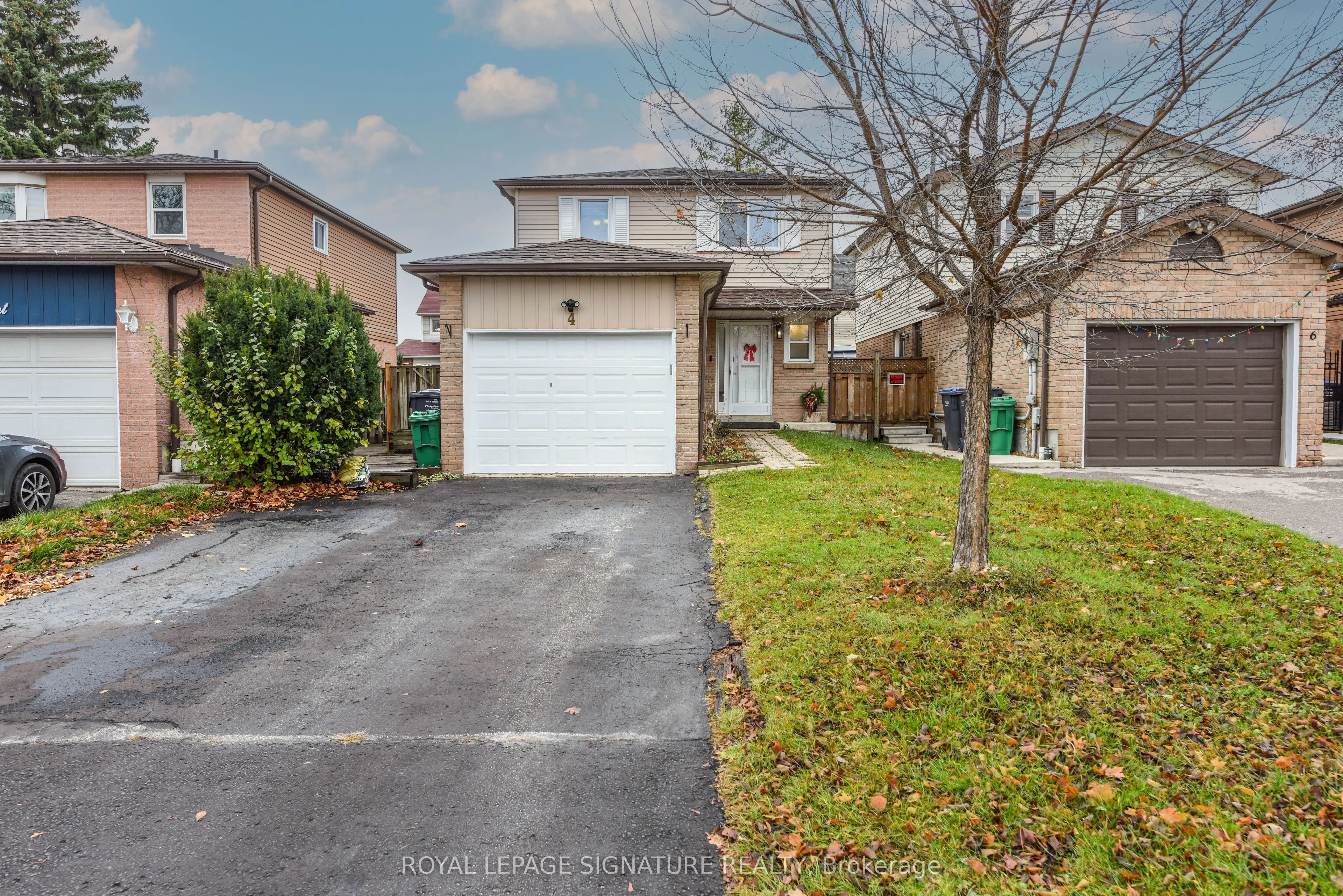 4 Greenleaf Crescent