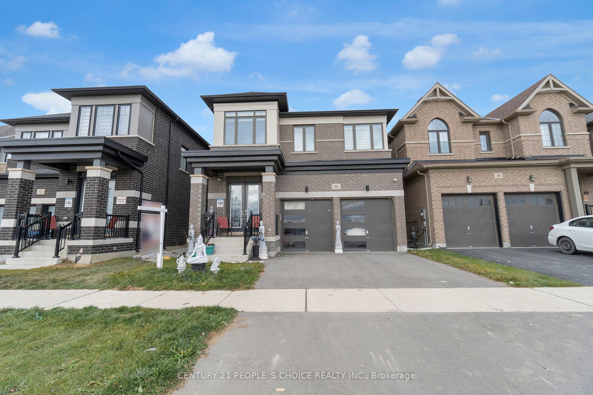 10 Tweedhill Avenue