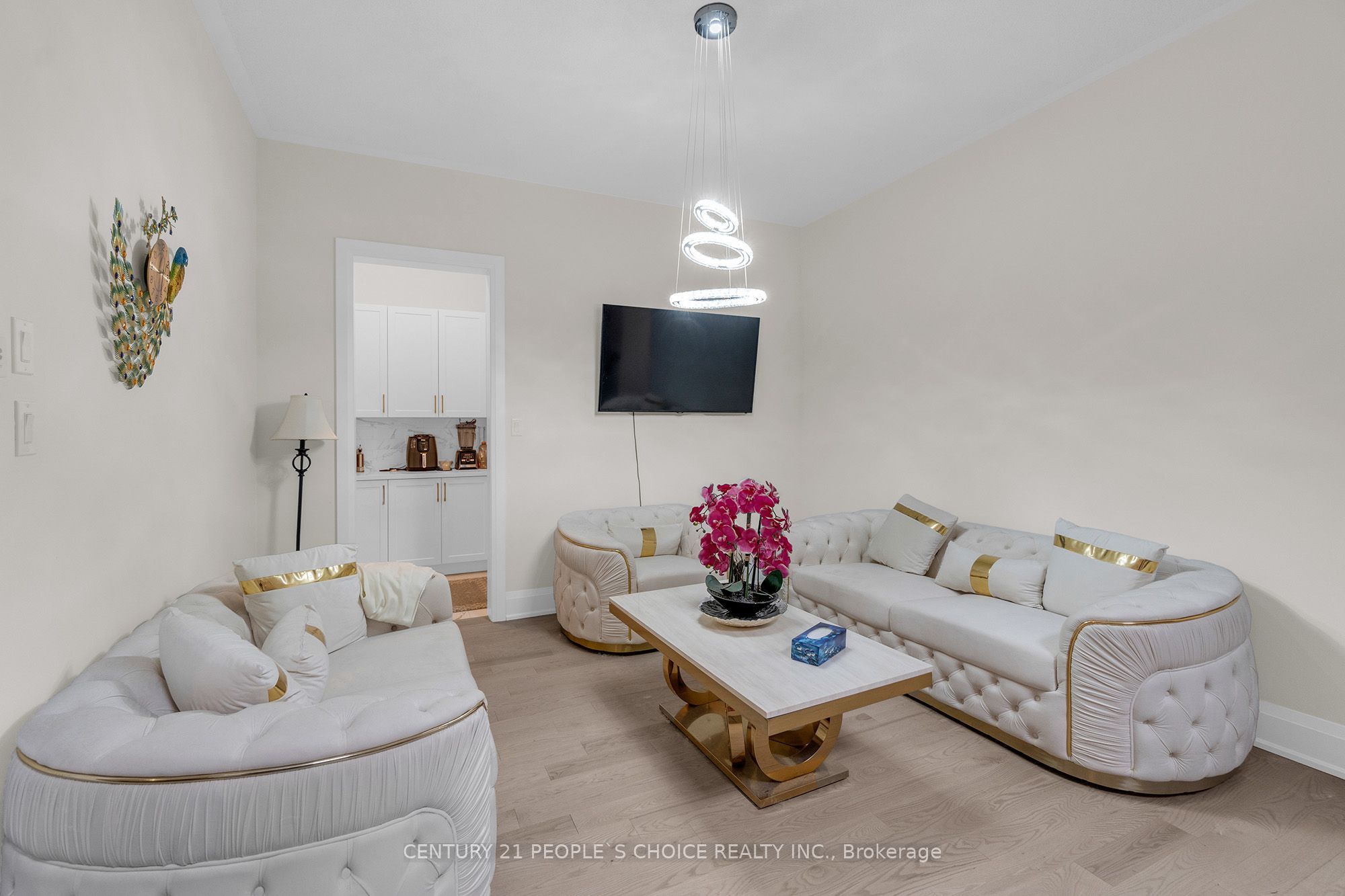 10 Tweedhill Avenue