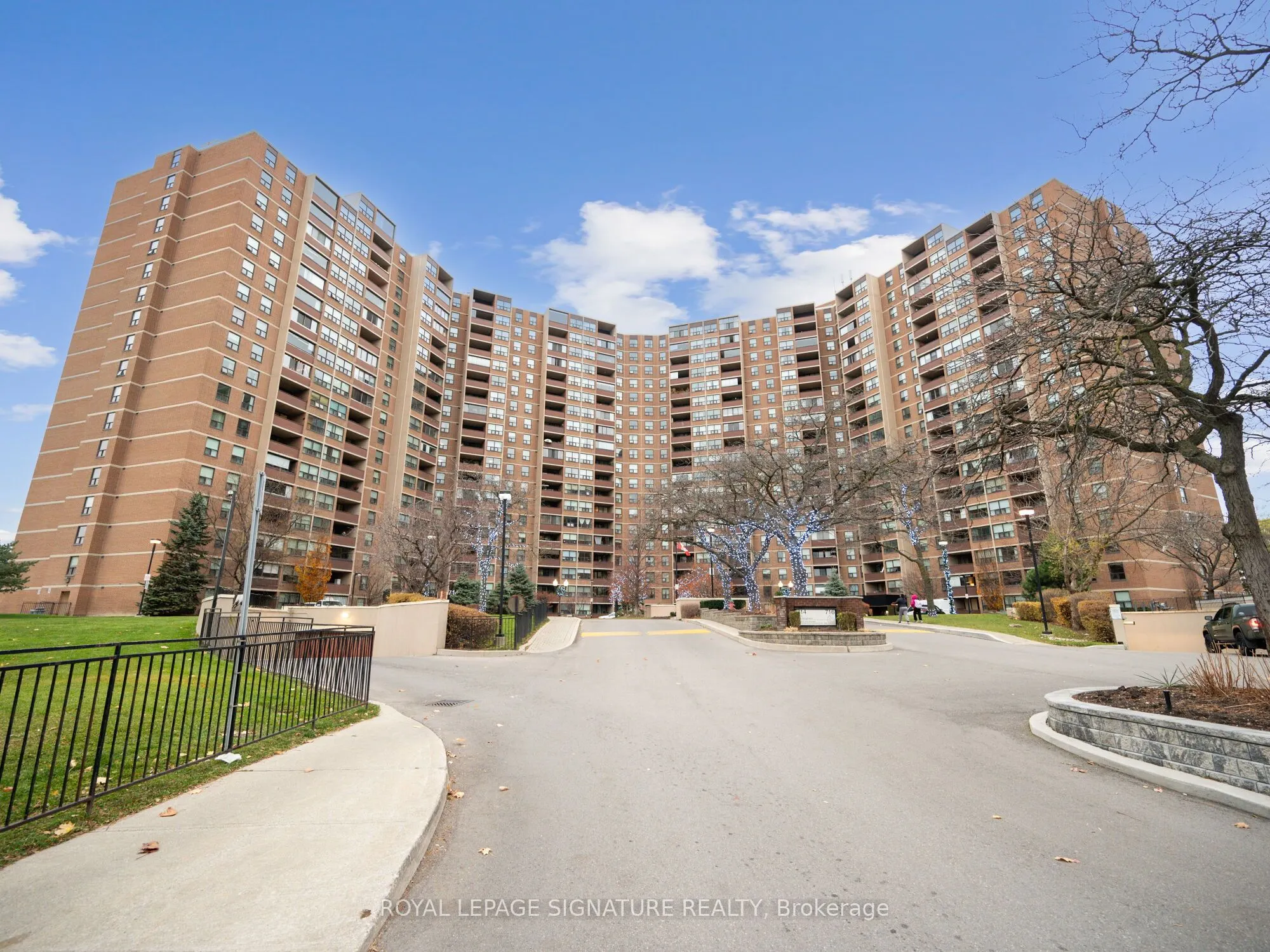 716 The West Mall #1507