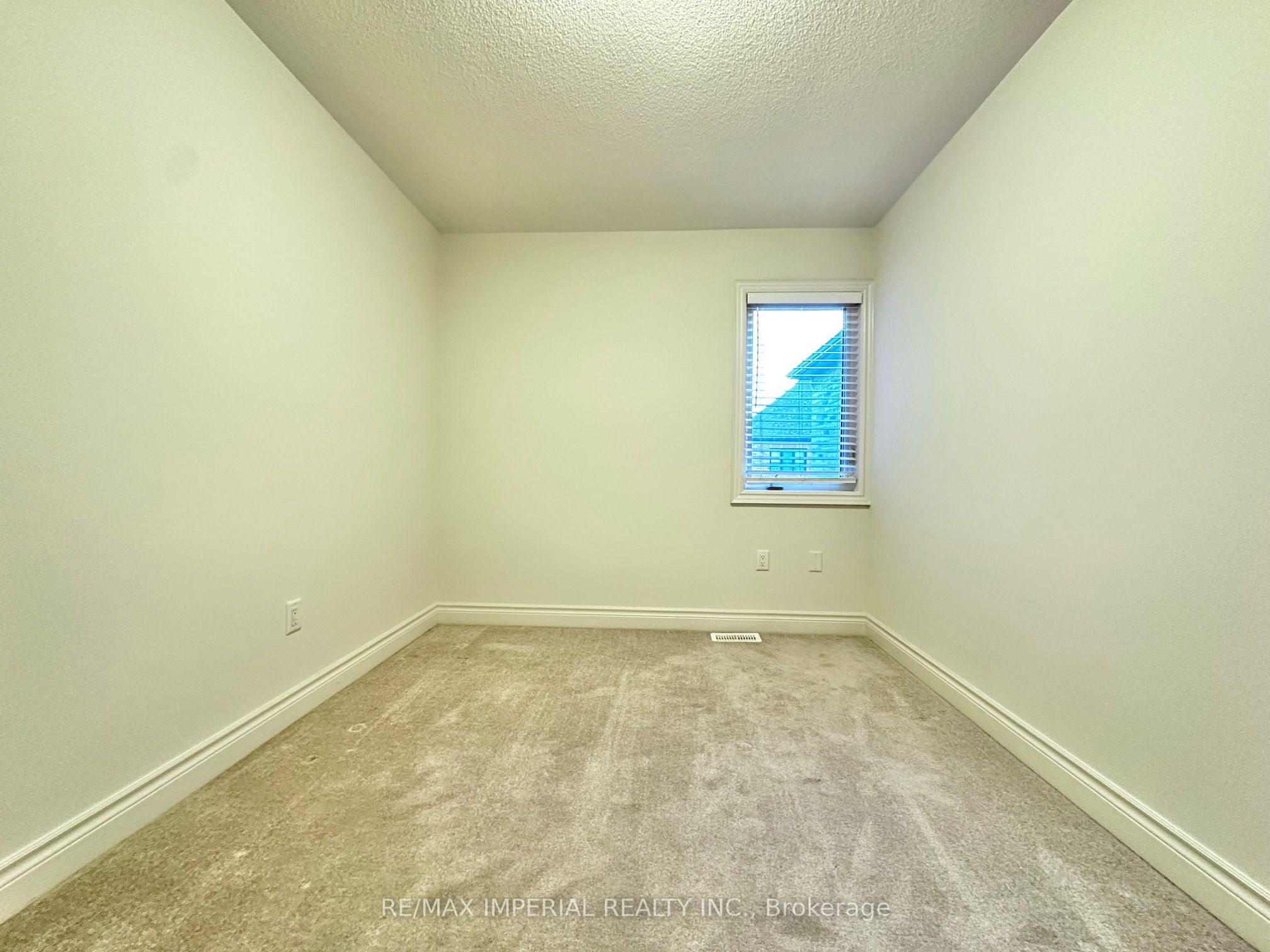 17 Brushwood Drive