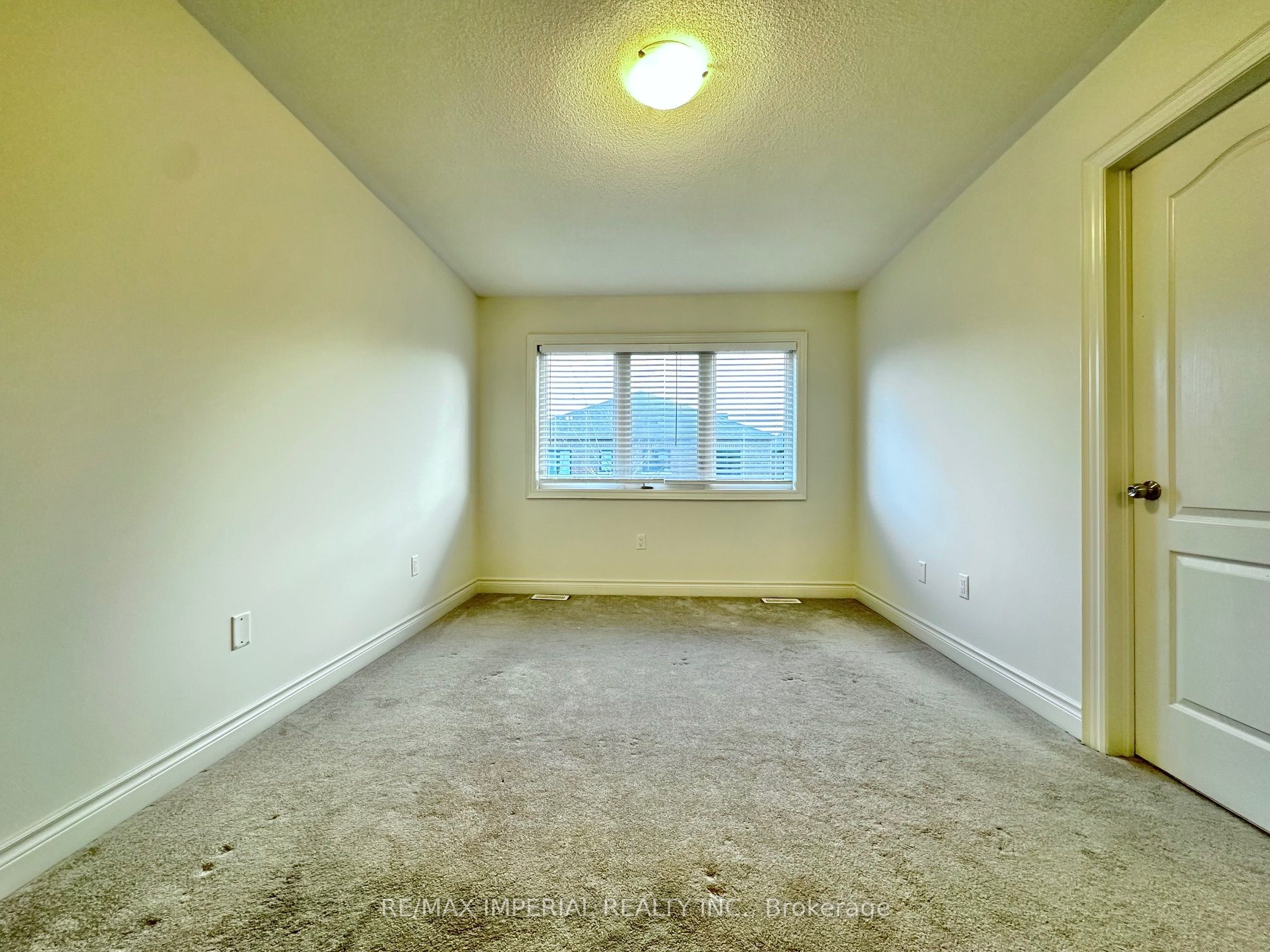 17 Brushwood Drive
