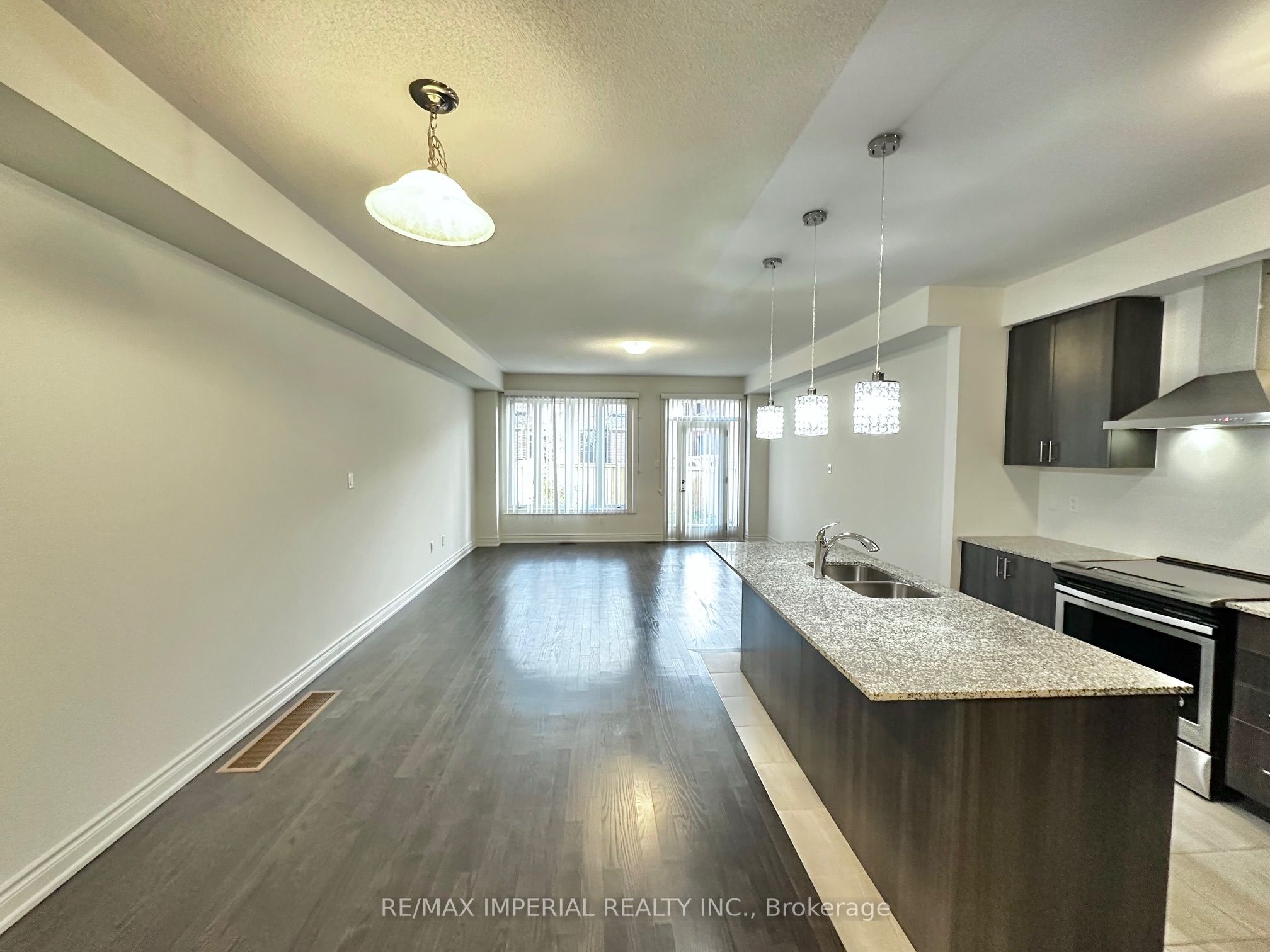 17 Brushwood Drive
