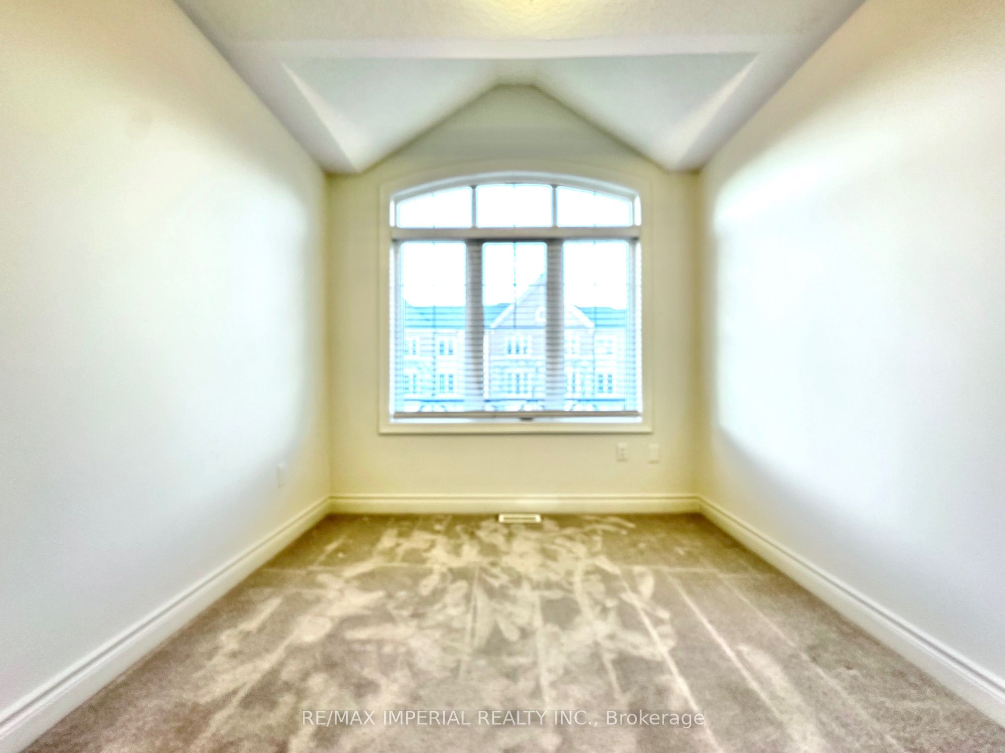 17 Brushwood Drive