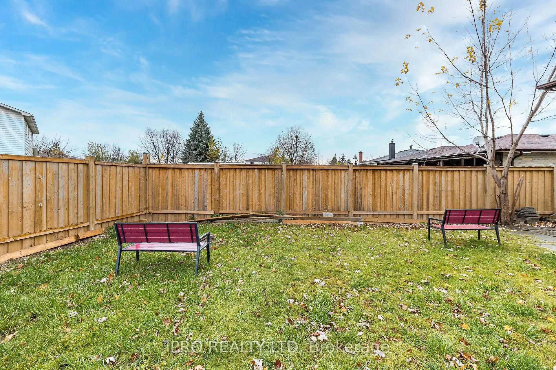 7646 Priory Crescent