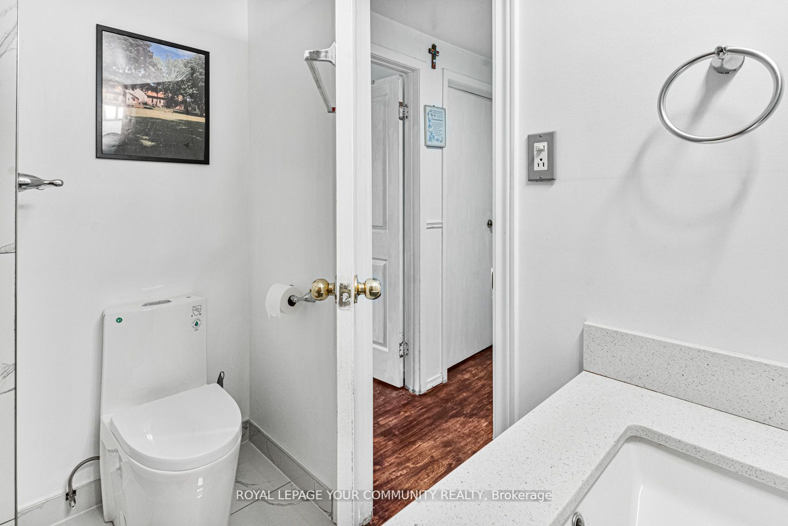 336 Fleetwood Crescent #43
