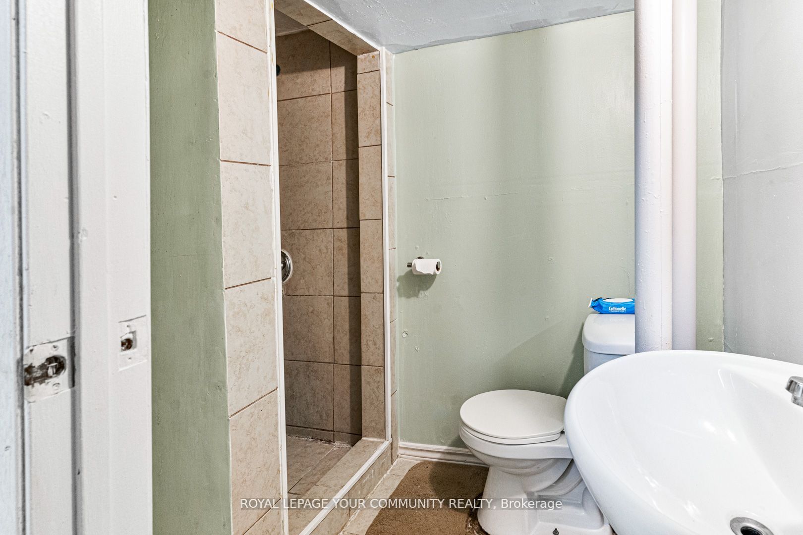 336 Fleetwood Crescent #43