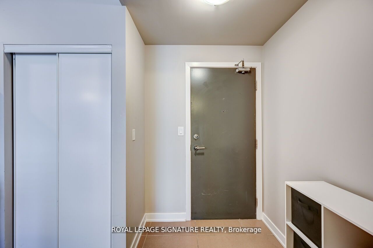 4070 Confederation Parkway, #910