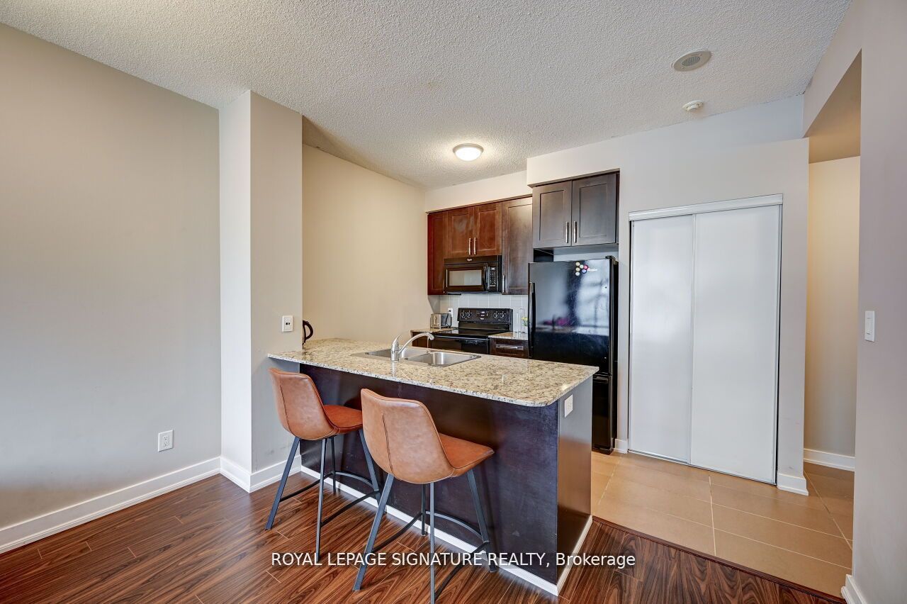 4070 Confederation Parkway, #910